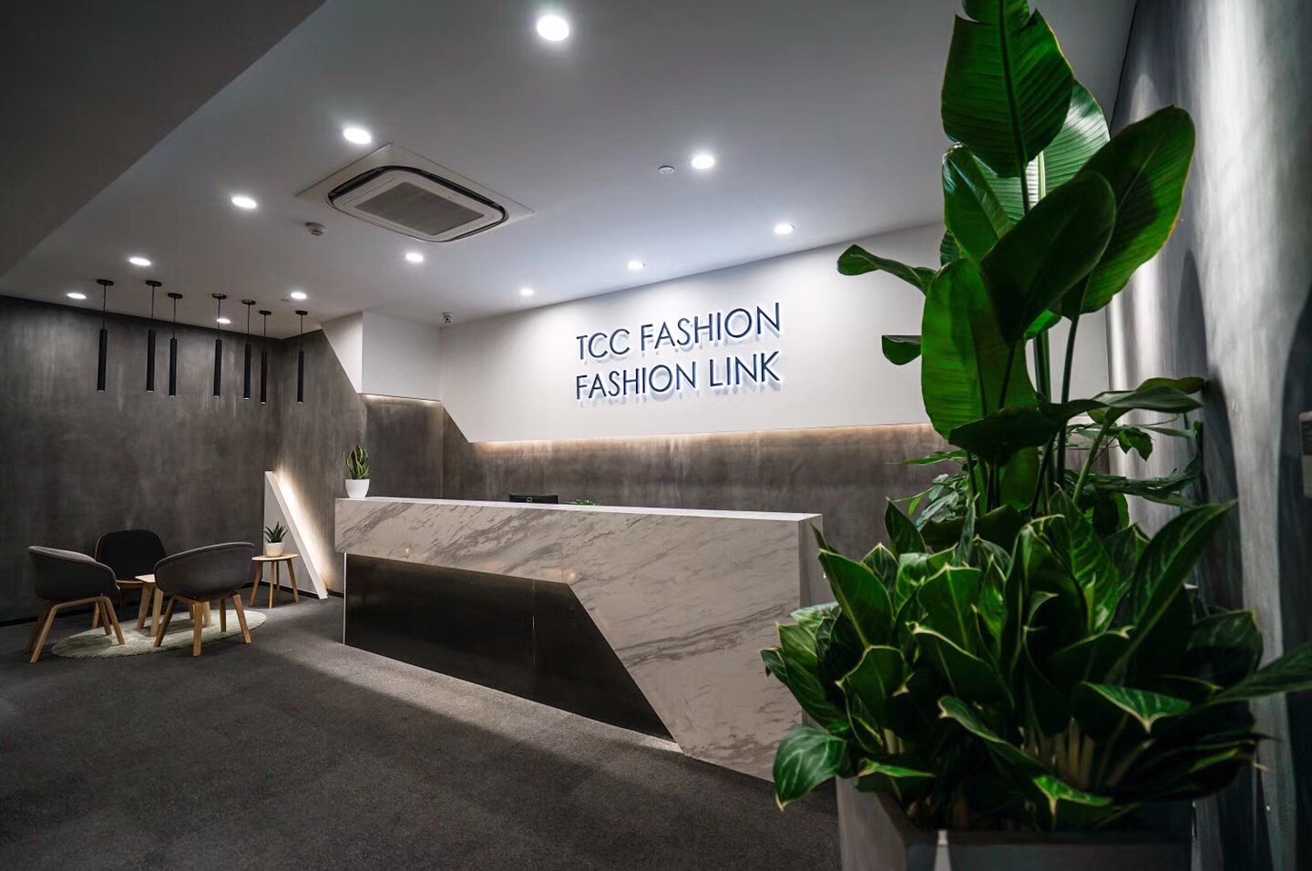 mu淑女品牌服装导购(南京)招聘_mu淑女品牌服装导购(南京)岗位职责_最